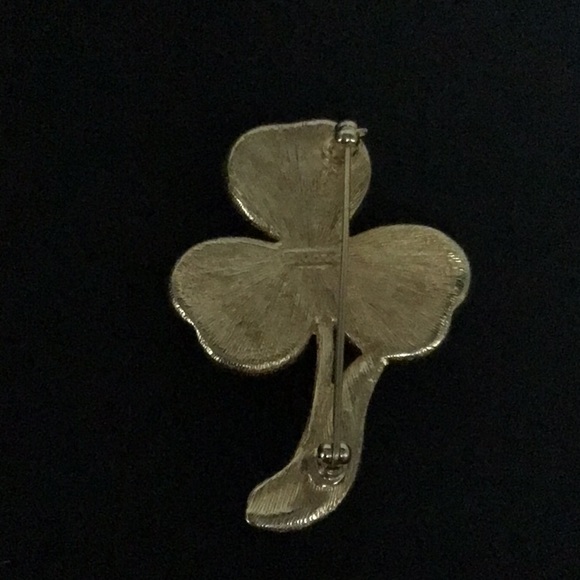 Monet Clover Brooch - Picture 3 of 5